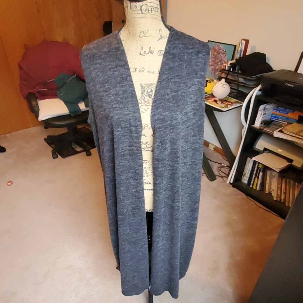 Lularoe size Large charcoal gray duster/cardigan